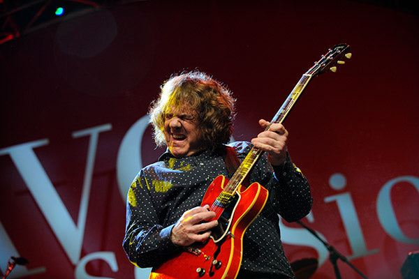 露Blueray Gary Moore Gary Moore: Blues for Jimi Live in London  EV8334299 Eagle Vision /00110 Review of Gary Moore's 'Blues For Jimi' - Goldmine Magazine